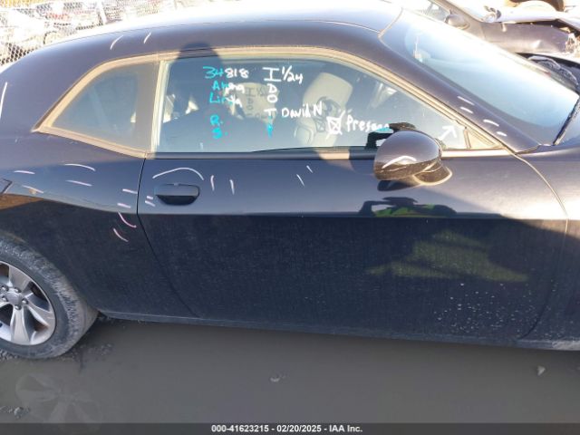 2C3CDZAG7LH203330 Dodge Challenger Sxt