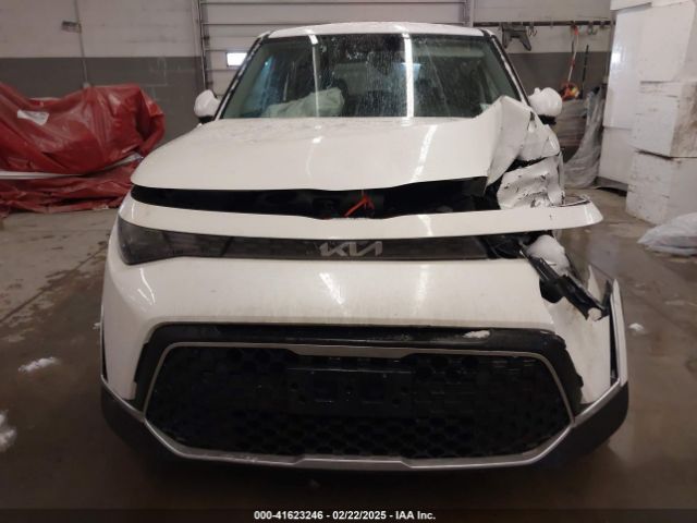 KNDJ23AU1P7843806 KIA SOUL LX