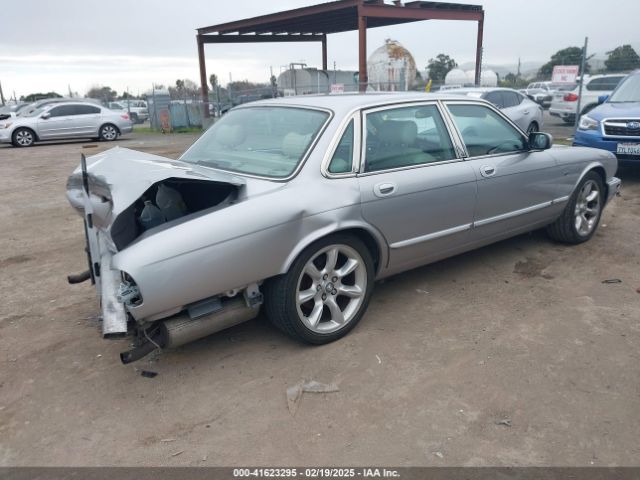 2000 JAGUAR XJR SAJDA15BXYMF13991 Photo 3