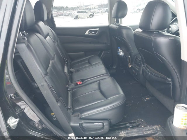 5N1DR2MM8KC612511 Nissan Pathfinder Sl
