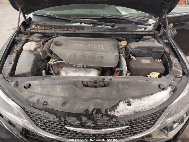 Chrysler 200 Limited 2015 1C3CCCAB2FN696575 Image 10