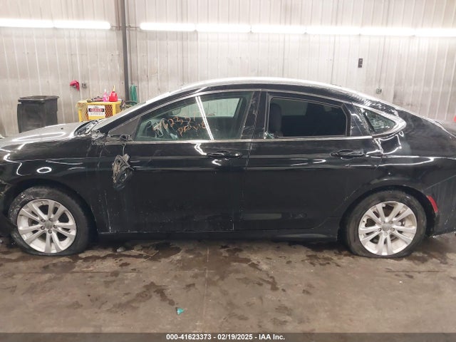 Chrysler 200 Limited 2015 1C3CCCAB2FN696575 Image 15