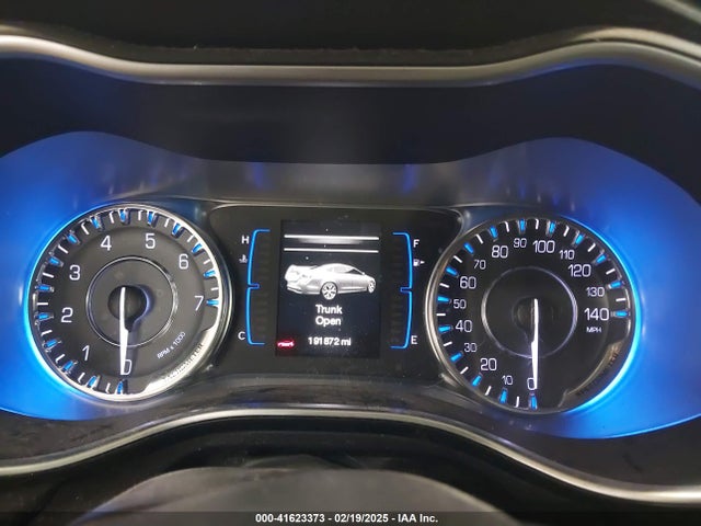 Chrysler 200 Limited 2015 1C3CCCAB2FN696575 Image 7