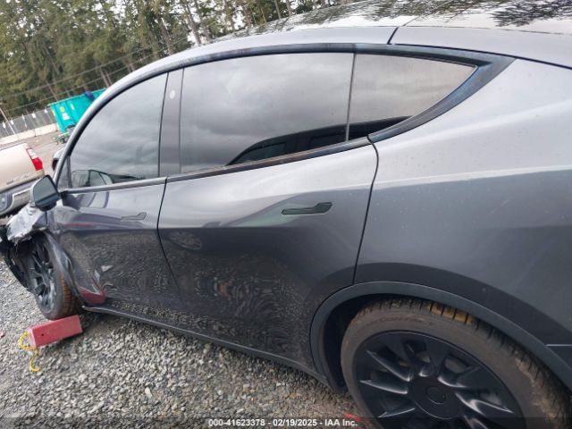 5YJYGAEE3MF155173 Tesla Model Y Long Range Dual Motor All-wheel Drive