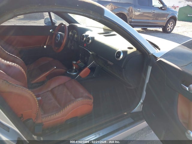 2001 AUDI TT TRUUT28N511020024 Photo 4