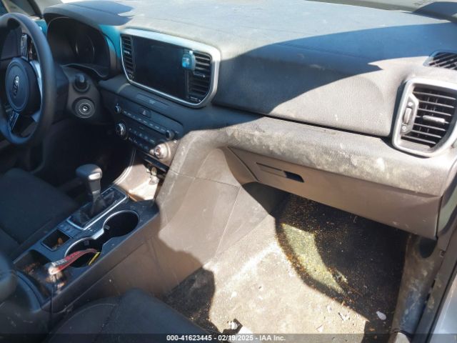 2021 KIA SPORTAGE KNDPMCAC2M7918181 Photo 4