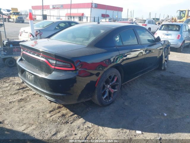 2C3CDXBG8FH752283 Dodge Charger Se