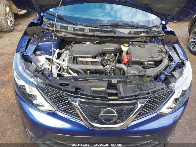 JN1BJ1CP9JW194825 Nissan Rogue Sport S