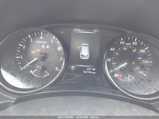 JN1BJ1CP9JW194825 Nissan Rogue Sport S