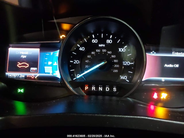 1FM5K8D83HGD37260 Ford EXPLORER XLT
