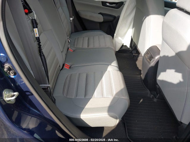 2HKRW5H3XKH416533 Honda CR-V LX