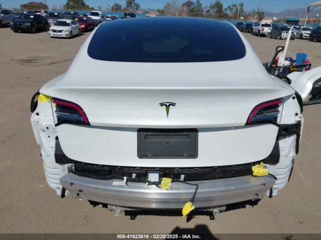 5YJ3E1EA6NF130895 Tesla Model 3 Rear-wheel Drive
