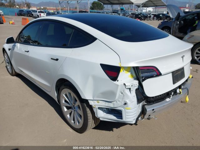 5YJ3E1EA6NF130895 Tesla Model 3 Rear-wheel Drive