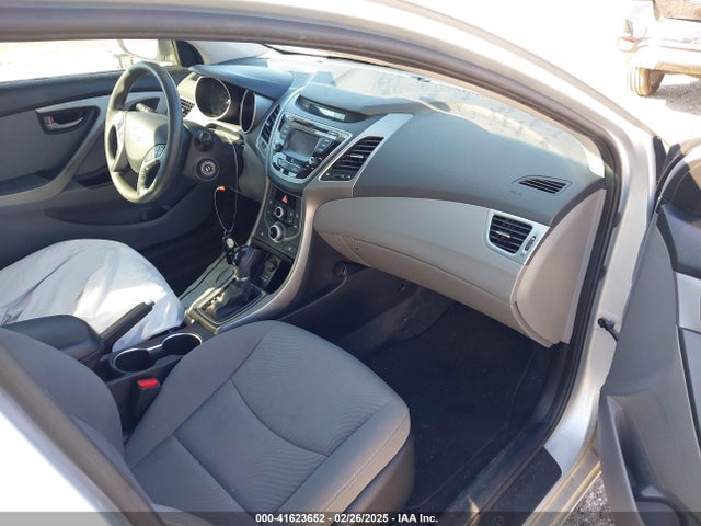 Hyundai ELANTRA SE 2014 KMHDH4AE4EU201973 Image 5