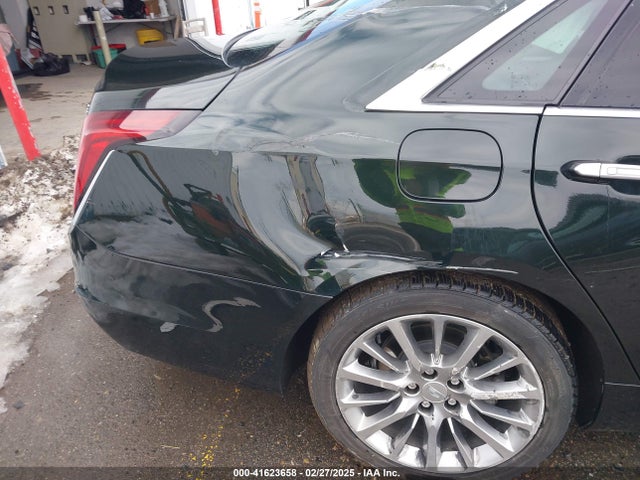 1G6KD5RS6HU158655 Cadillac lgx