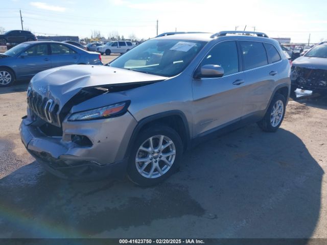 1C4PJLCB4GW290583 Jeep Cherokee Latitude