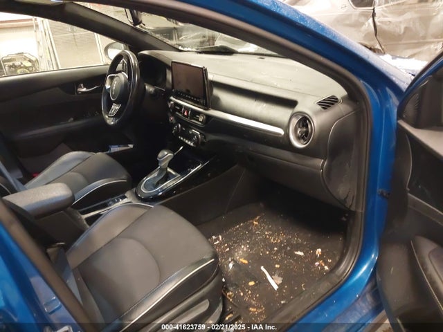 3KPF54AD7PE538250 KIA Forte Gt-line