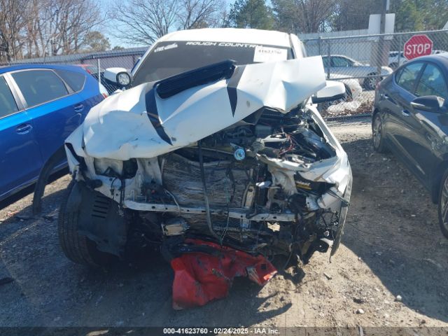 5TFCZ5AN6JX144056 Toyota Tacoma Trd Off Road