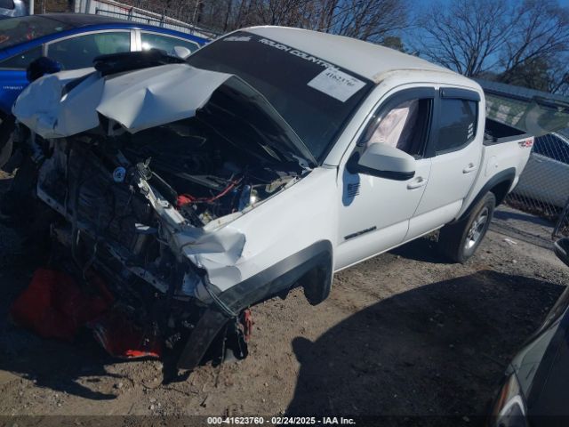 5TFCZ5AN6JX144056 Toyota Tacoma Trd Off Road