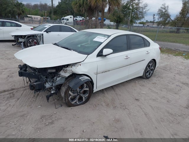3KPF24AD5KE049170 KIA Forte Lxs