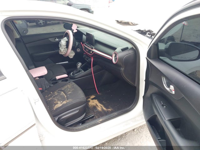 3KPF24AD5KE049170 KIA Forte Lxs