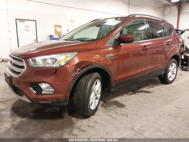 1FMCU9HD0JUA59990 Ford ESCAPE SEL