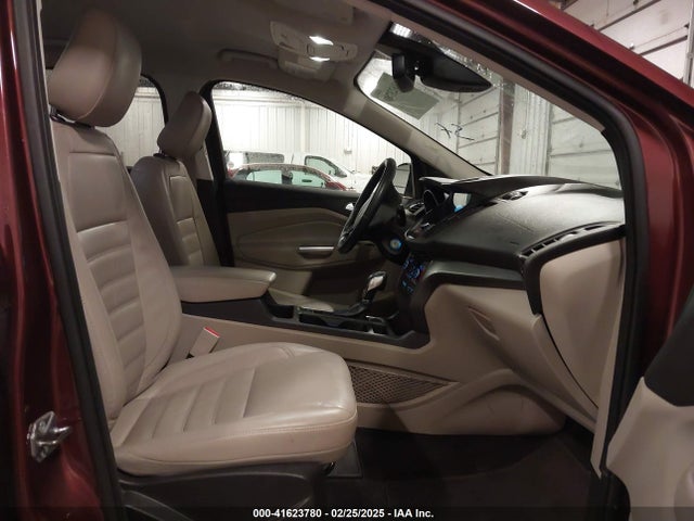 1FMCU9HD0JUA59990 Ford ESCAPE SEL