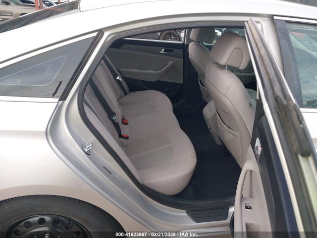 5NPE24AF5GH349582 Hyundai SONATA SE