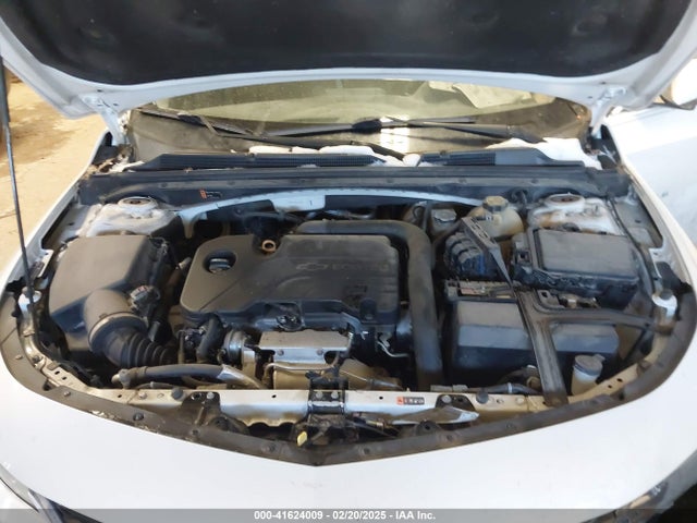 1G1ZE5ST8HF251265 Chevrolet MALIBU 1LT