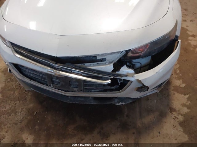 1G1ZE5ST8HF251265 Chevrolet MALIBU 1LT