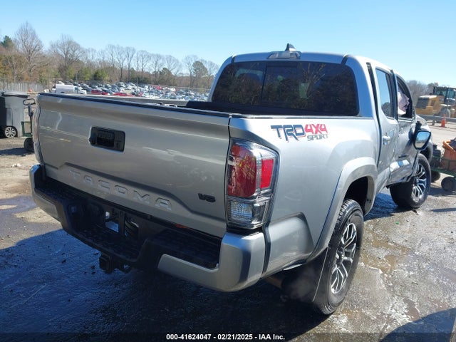 3TYCZ5AN7PT122067 Toyota Tacoma Trd Sport
