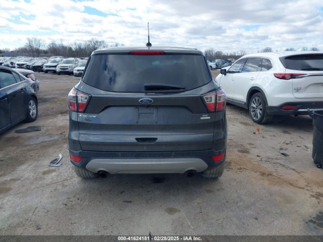1FMCU0GD4HUB08910 Ford ESCAPE SE