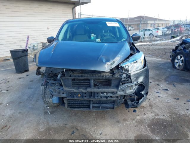 1FMCU0GD4HUB08910 Ford ESCAPE SE