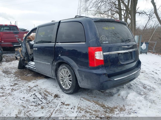 2C4RC1CG5FR573973 Chrysler Town & Country Touring-l