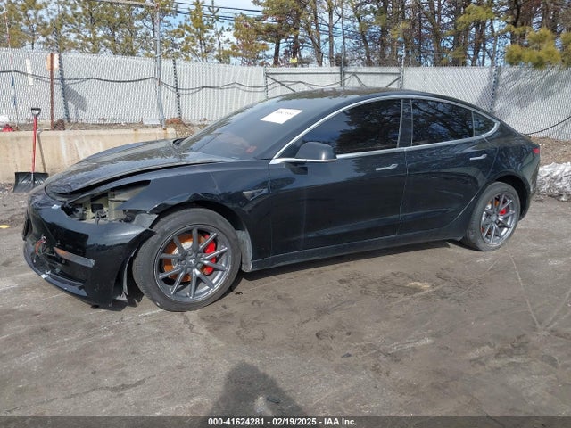 2019 TESLA MODEL 3 5YJ3E1EA7KF297374 Photo 1