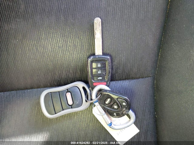 Honda k24w1 2014 1HGCR2F51EA025283 Image 11