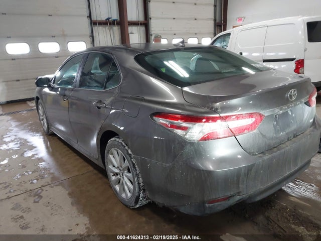 4T1B11HK1KU291214 Toyota CAMRY LE
