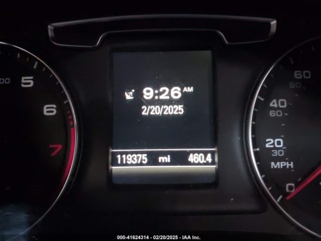 WA1JCCFS0JR007432 Audi Q3 2.0t Premium/2.0t Sport Premium