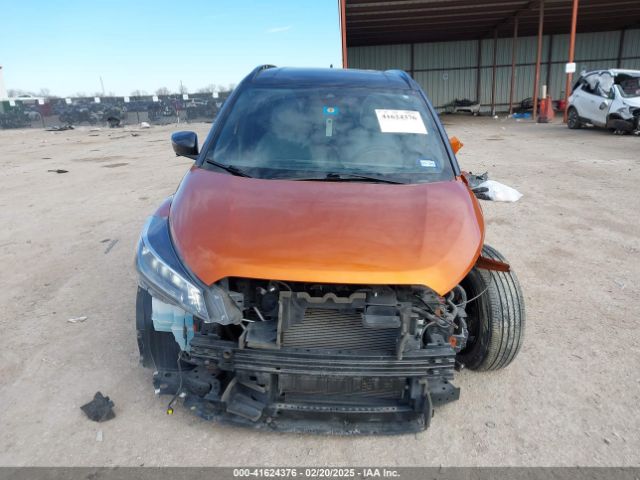 3N1CP5DV8PL490487 Nissan Kicks Sr Xtronic Cvt