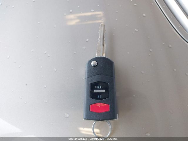 JM1CW2CL7E0167945 Mazda Mazda5 Touring