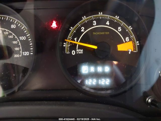 1C4NJPBBXFD361585 Jeep Patriot Sport