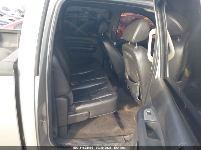 41624495 :رقم المزاد ، 2GTEC130581334507 vin ، 2008 Gmc Sierra 1500 Sle1 مزاد بيع