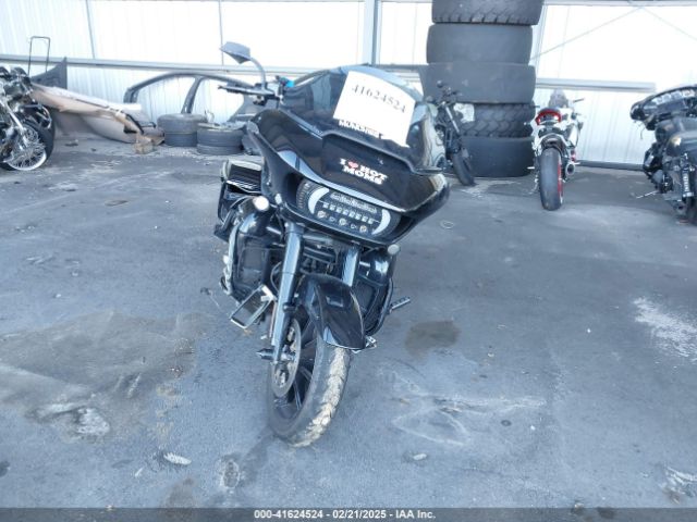 2022 HARLEY-DAVIDSON FLTRK 1HD1KZF15NB666364 Photo 4