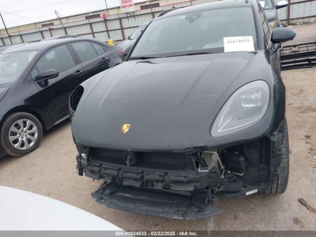 WP1AA2A54PLB16364 Porsche Macan T