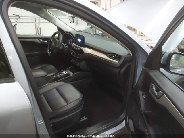 2022 FORD ESCAPE 1FMCU9H64NUA59627 Photo 4