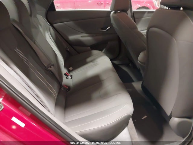 KMHLS4AG0PU401184 Hyundai ELANTRA SEL