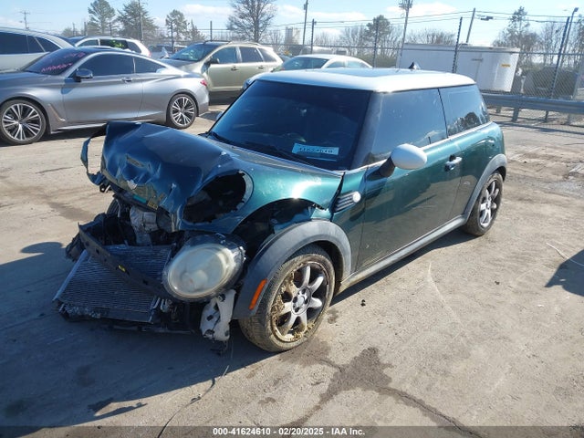 2009 MINI COOPER WMWMF33549TW71172 Photo 1