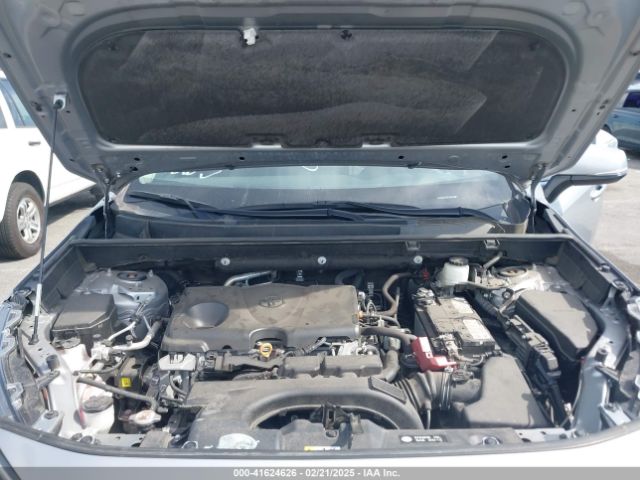 2T3W1RFV8MW116417 Toyota Rav4 Xle