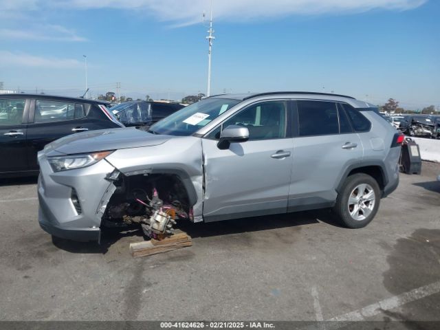 2T3W1RFV8MW116417 Toyota Rav4 Xle