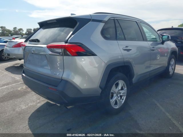 2T3W1RFV8MW116417 Toyota Rav4 Xle